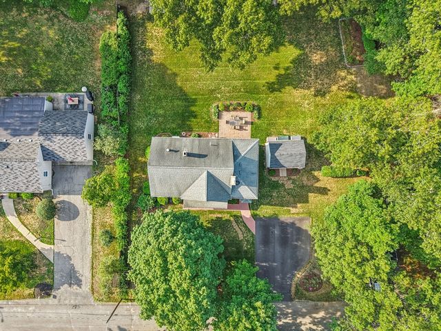 30 Kratz Ave., Attleboro, MA 02703