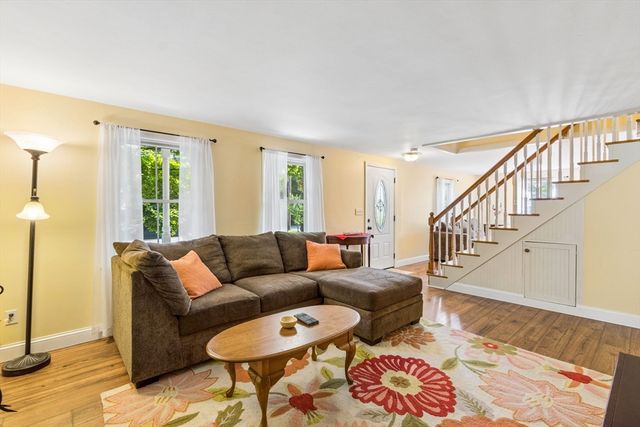 30 Kratz Ave., Attleboro, MA 02703
