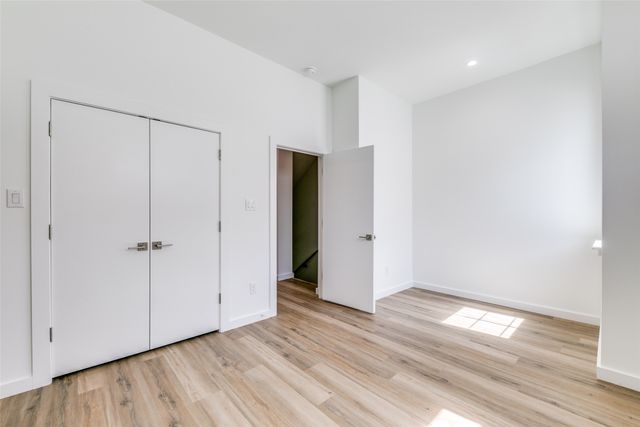 1727 Novela Way, Dallas, TX 75215