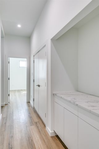 1727 Novela Way, Dallas, TX 75215