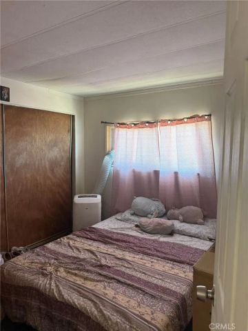 17225 Valley 10W, Fontana, CA 92335