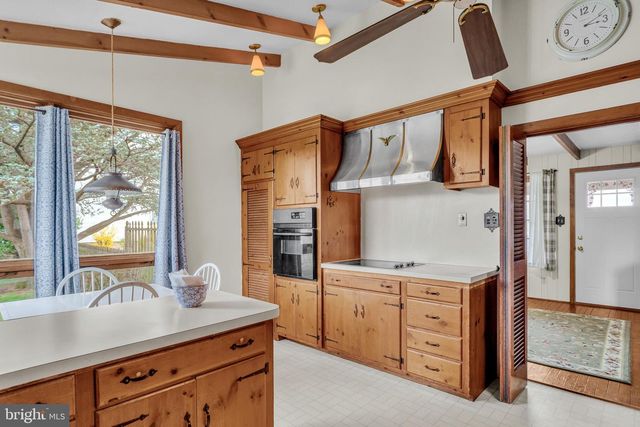 331 E WATER ST, Middletown, PA 17057