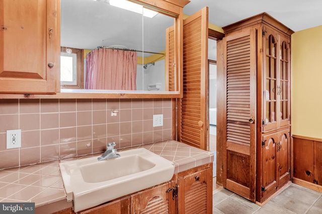 331 E WATER ST, Middletown, PA 17057