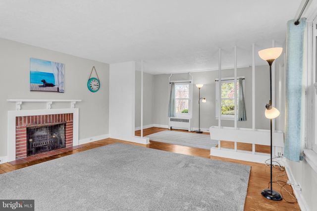 331 E WATER ST, Middletown, PA 17057