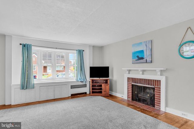 331 E WATER ST, Middletown, PA 17057