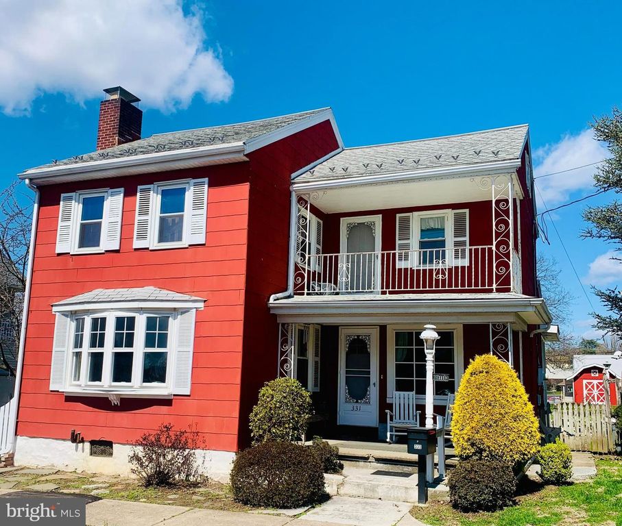 331 E WATER ST, Middletown, PA 17057