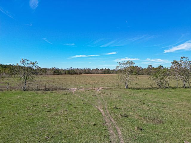 0 Private Road 321001, Dayton, TX 77535