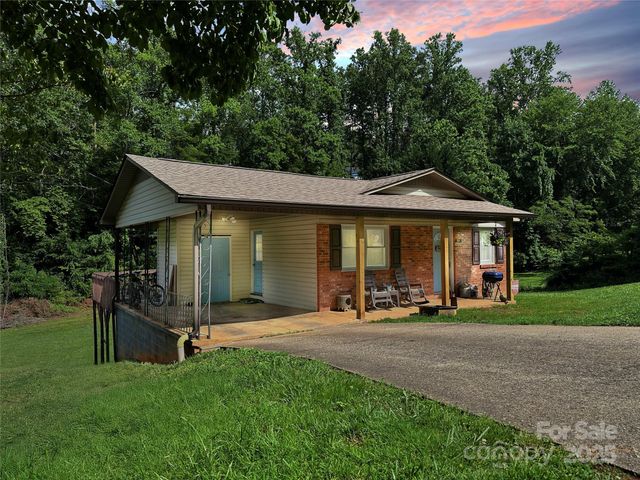 151 Sunny Street, Marion, NC 28752