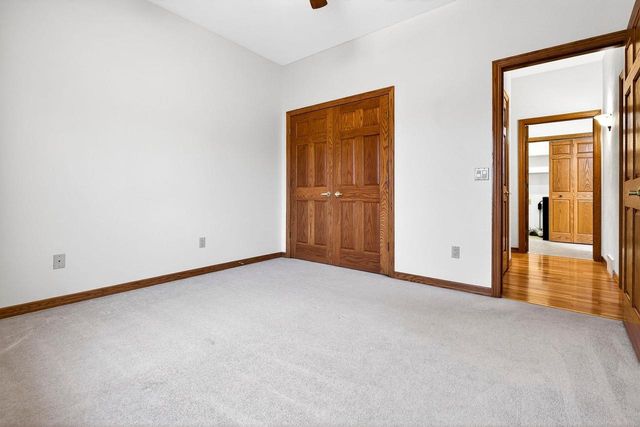 1831 E SYLVAN AVENUE, Appleton, WI 54915