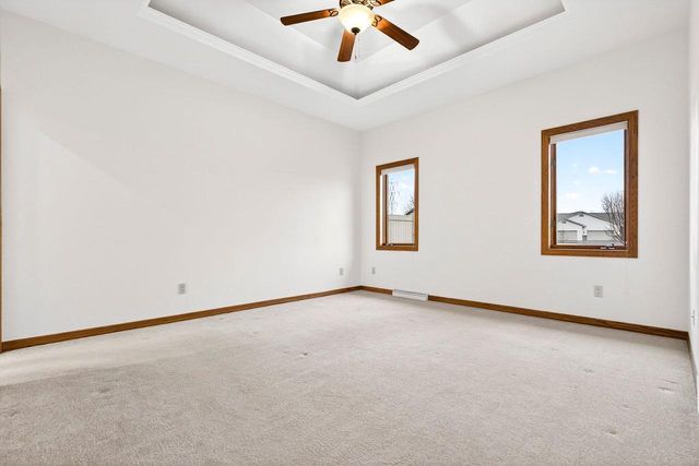 1831 E SYLVAN AVENUE, Appleton, WI 54915