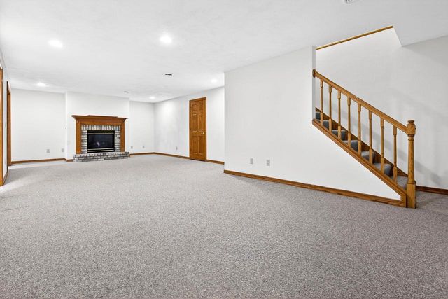 1831 E SYLVAN AVENUE, Appleton, WI 54915