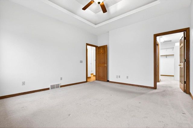 1831 E SYLVAN AVENUE, Appleton, WI 54915