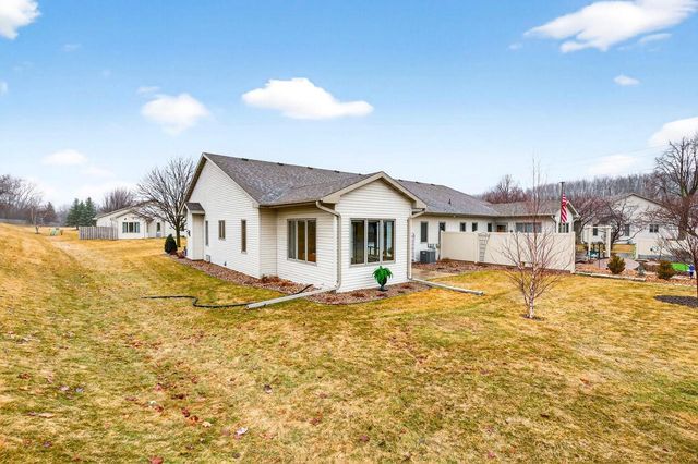 1831 E SYLVAN AVENUE, Appleton, WI 54915