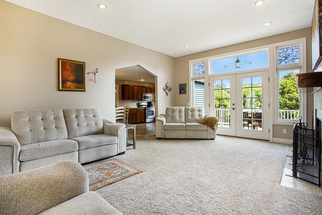 3125 Meadow Hills Drive, Middleville, MI 49333