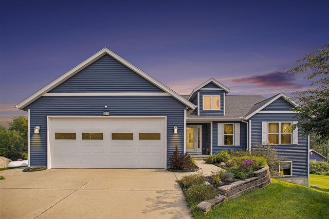 3125 Meadow Hills Drive, Middleville, MI 49333