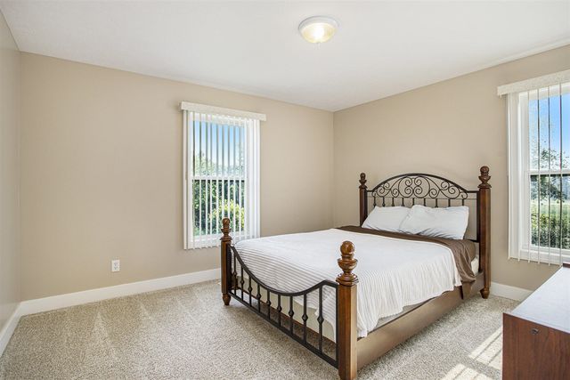 3125 Meadow Hills Drive, Middleville, MI 49333