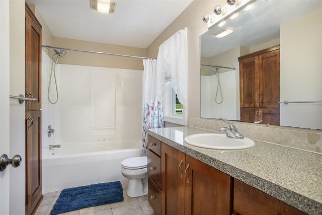 3125 Meadow Hills Drive, Middleville, MI 49333