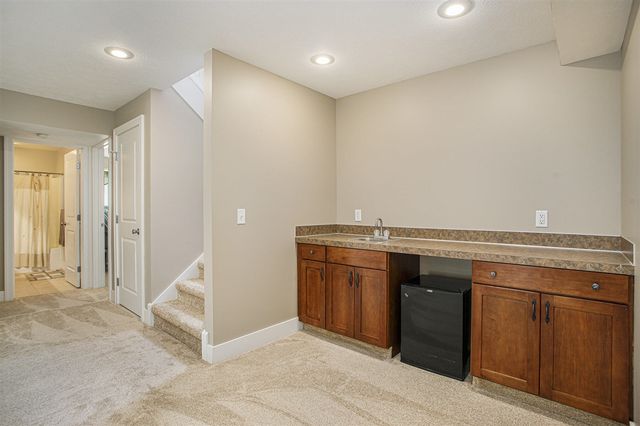 3125 Meadow Hills Drive, Middleville, MI 49333