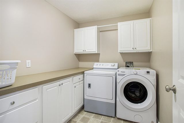 3125 Meadow Hills Drive, Middleville, MI 49333