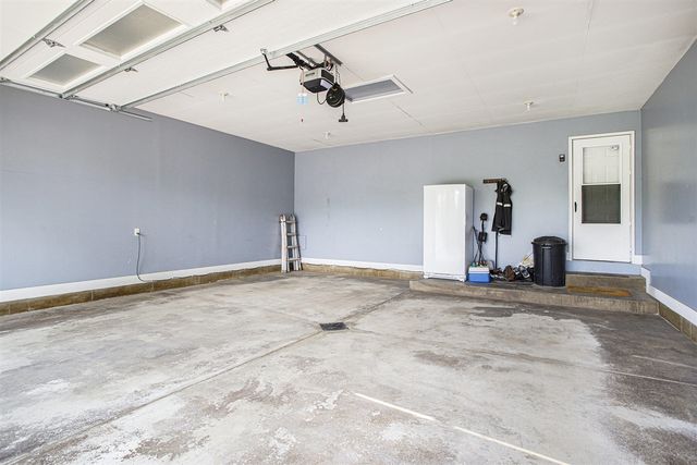 3125 Meadow Hills Drive, Middleville, MI 49333