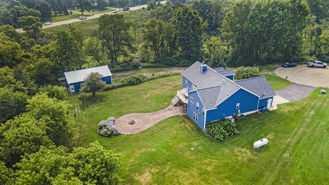 3125 Meadow Hills Drive, Middleville, MI 49333