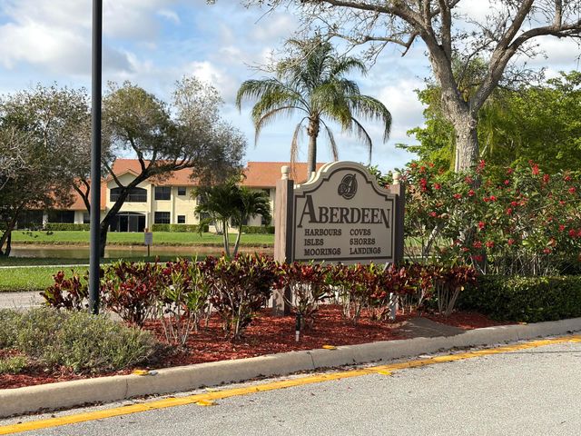 8232 Waterline Drive, Boynton Beach, FL 33472