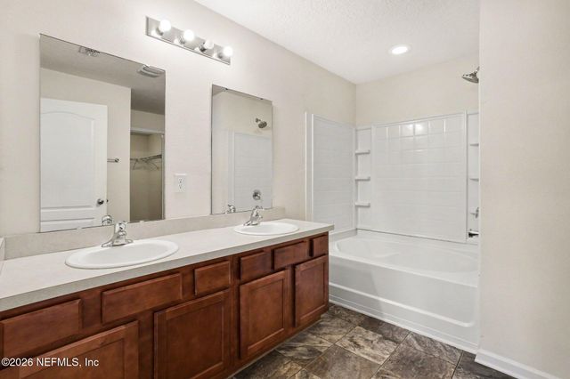 7151 BEDFORDSHIRE Lane, Jacksonville, FL 32219