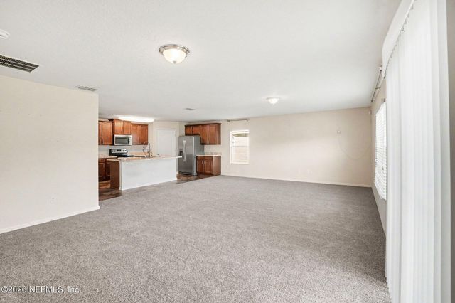 7151 BEDFORDSHIRE Lane, Jacksonville, FL 32219
