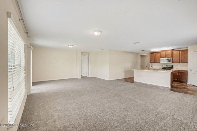7151 BEDFORDSHIRE Lane, Jacksonville, FL 32219