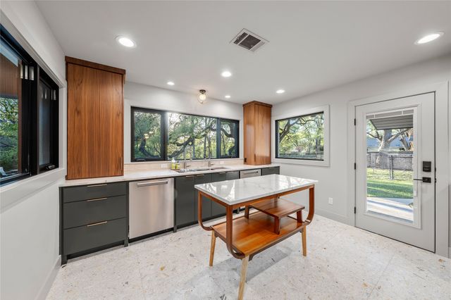 3400 Macarthur Drive, Waco, TX 76708