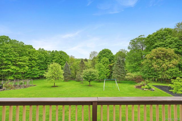 76 Eleanor Drive, Mahopac, NY 10541