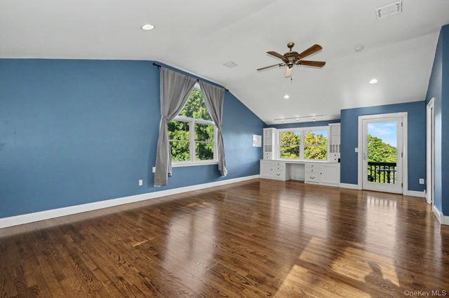 76 Eleanor Drive, Mahopac, NY 10541
