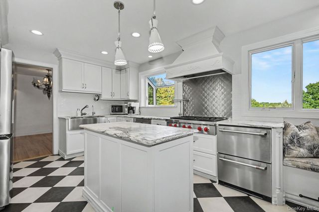 76 Eleanor Drive, Mahopac, NY 10541
