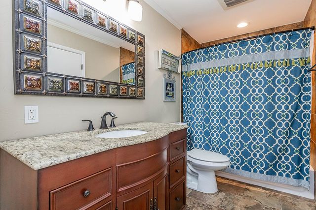 3140 La Kenta Circle, Farmers Branch, TX 75234