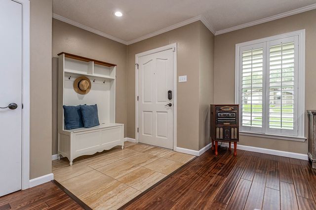 3140 La Kenta Circle, Farmers Branch, TX 75234