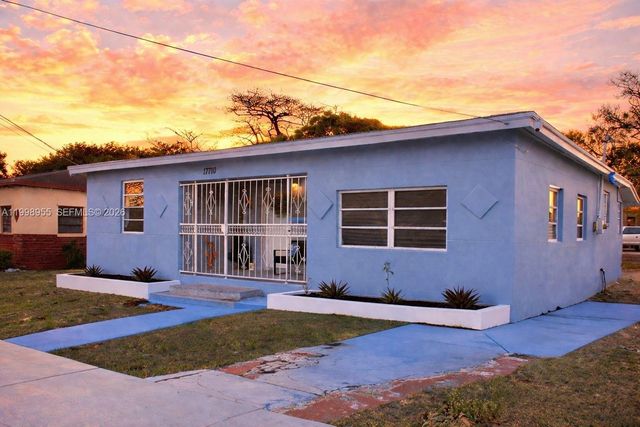 17710 SW 102nd Avenue, Miami, FL 33157
