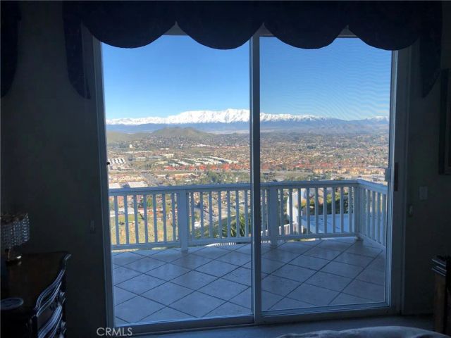 16253 Moon Bow Court, Riverside, CA 92503