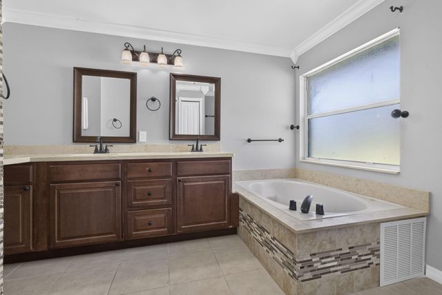 14935 89th Place N, Loxahatchee, FL 33470