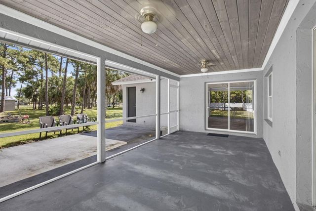 14935 89th Place N, Loxahatchee, FL 33470