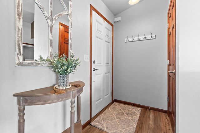 364 WOODEN SHOE CIRCLE, Kaukauna, WI 54130