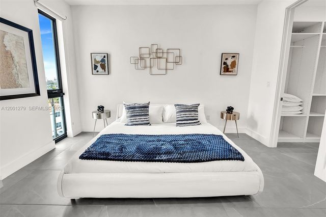 2100 Miami Rd 403, Fort Lauderdale, FL 33316