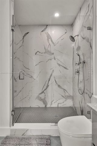 2100 Miami Rd 403, Fort Lauderdale, FL 33316