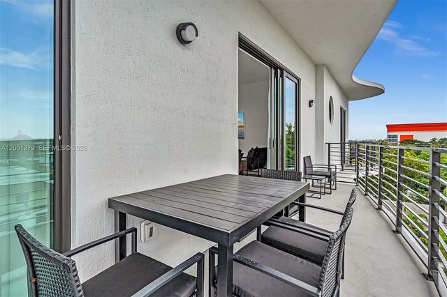 2100 Miami Rd 403, Fort Lauderdale, FL 33316