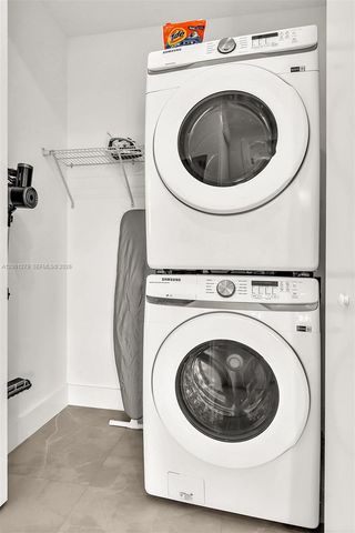 2100 Miami Rd 403, Fort Lauderdale, FL 33316