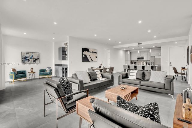 2100 Miami Rd 403, Fort Lauderdale, FL 33316