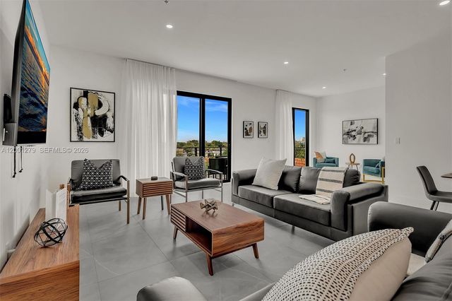 2100 Miami Rd 403, Fort Lauderdale, FL 33316