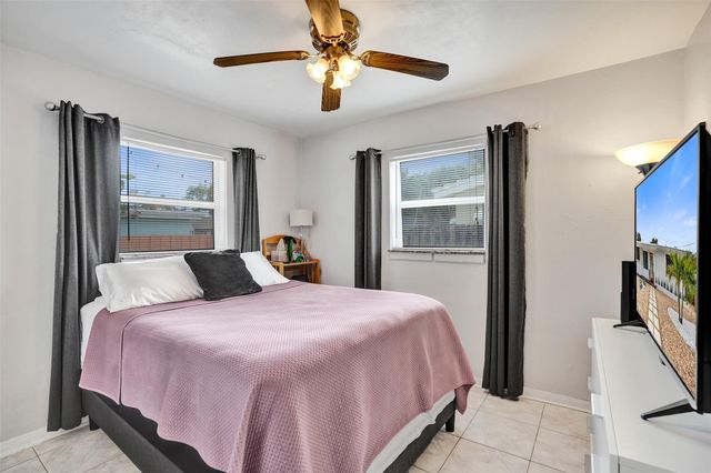 2616 NE 9th Terrace, Wilton Manors, FL 33334