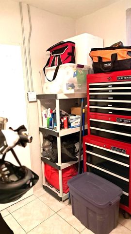 2616 NE 9th Terrace, Wilton Manors, FL 33334