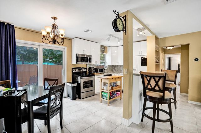 2616 NE 9th Terrace, Wilton Manors, FL 33334