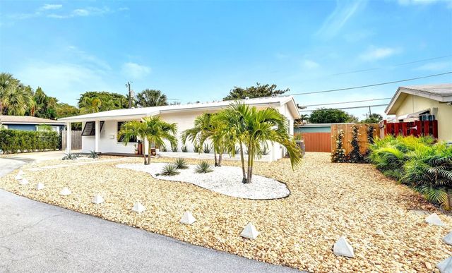 2616 NE 9th Terrace, Wilton Manors, FL 33334